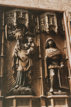 Vorschaubild Wismar: St. Nikolai, sog. Krämeraltar aus der Marienkirche, Mitteltafel mit Madonna (Foto 1982)